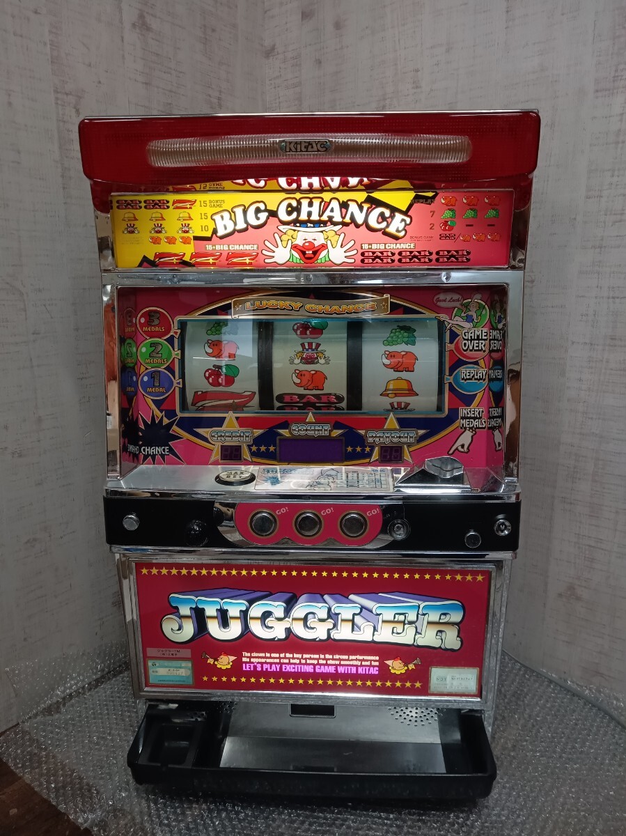 新品】パチンコ スロット JUGGLER ジャグラー リュック 大容量 赤色