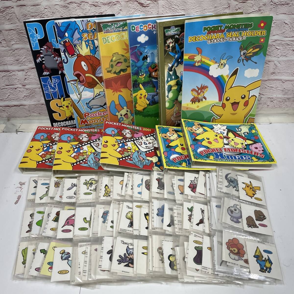 19588)ポケモンシール＋バインダー まとめ売り[ポケモンパン