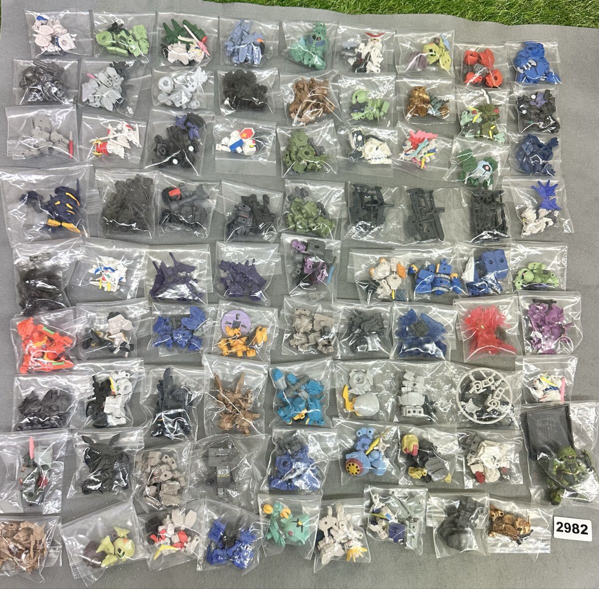 まとめ売り ガシャポン SDガンダムフルカラー 202体 まとめて ケース