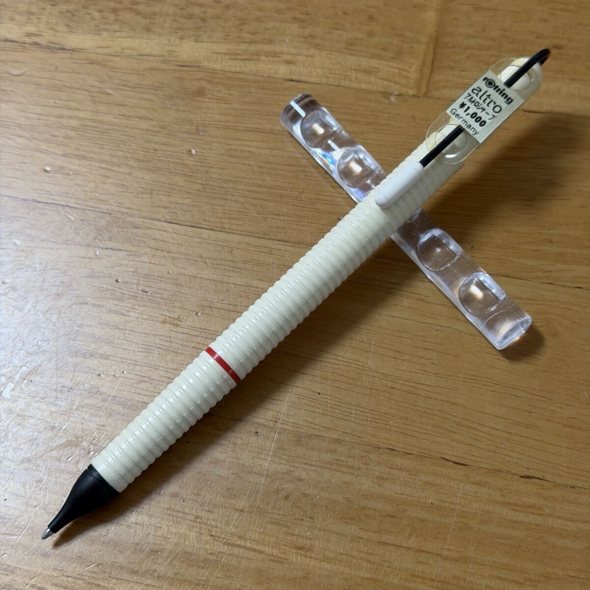 文房具 廃盤 Rotring ロットリング 900 万年筆 クローム シルバー EF
