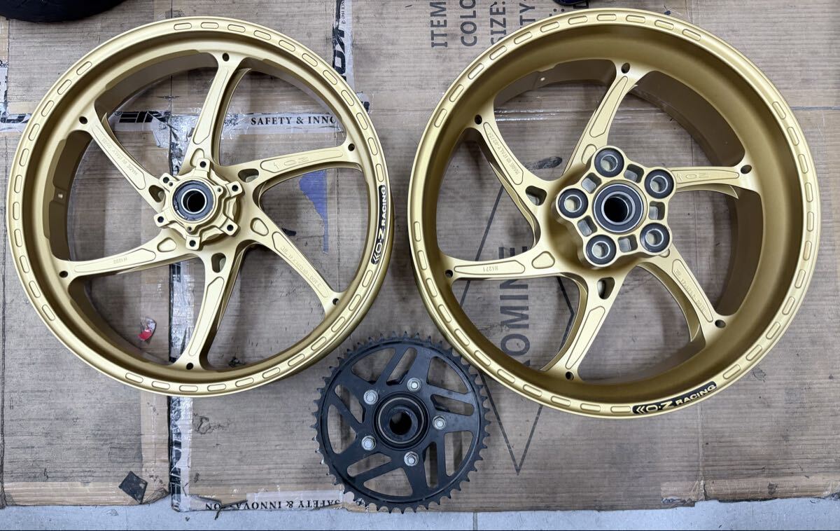 カワサキ純正Z1R/z1r/Z1000MK2/z1000mk2/リアホイールKZ1000MK2