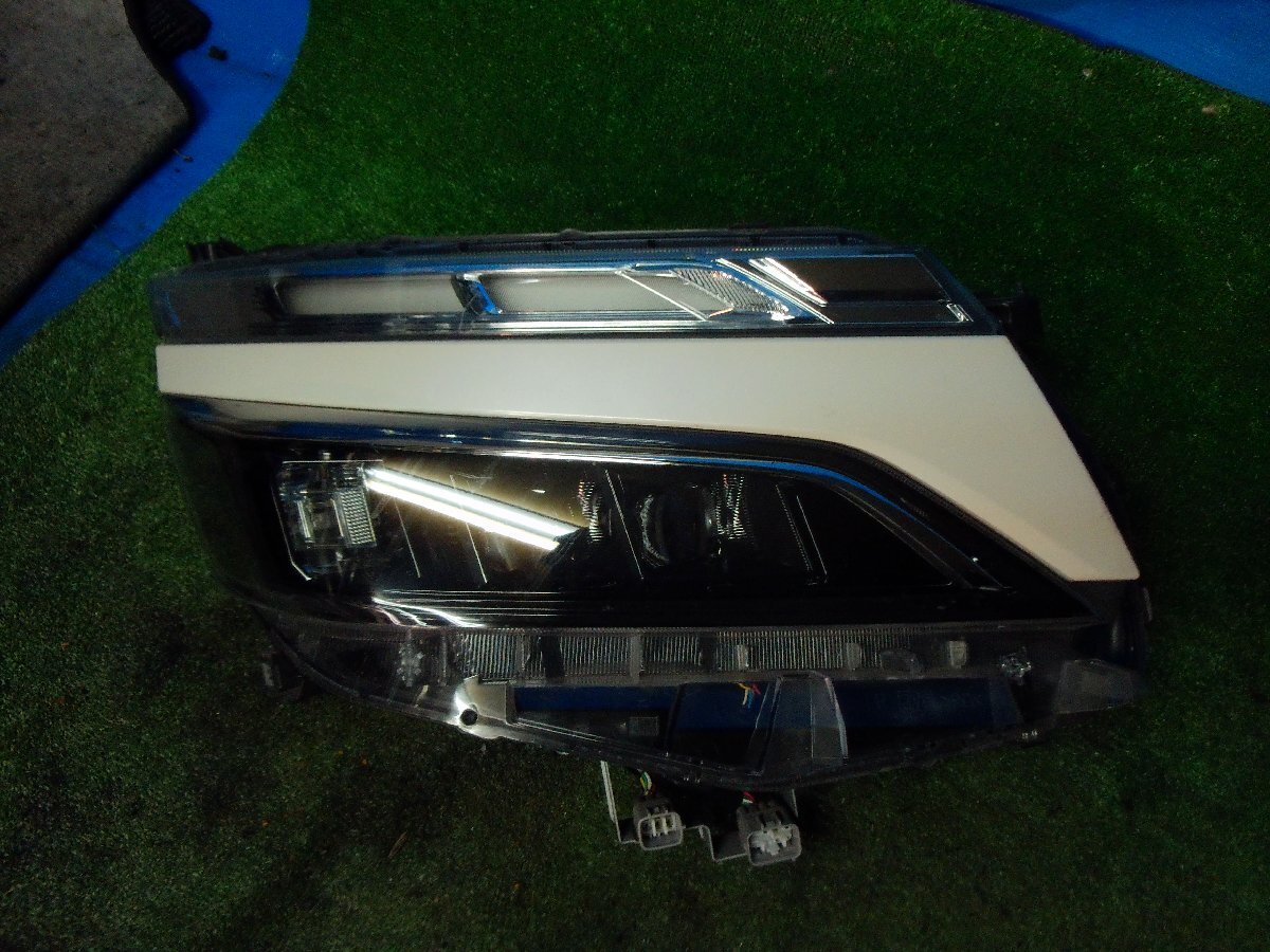 中古】日産純正 A31 セフィーロ 後期 ヘッドライト 角目 ハロゲン 左側