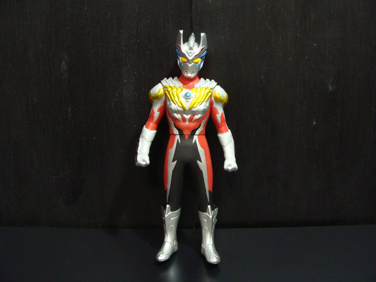 kP/ バンダイ B5 下敷き 非売品 販促品 ウルトラマン 怪獣 シリーズ