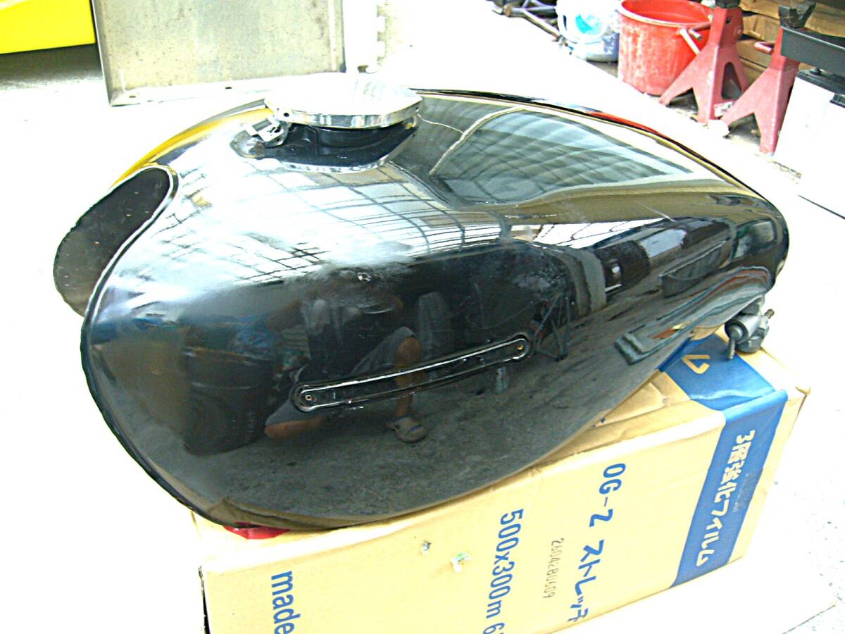 カワサキ H1 500SS マッハⅢ オイルタンク キャップ (検 エグリ H2