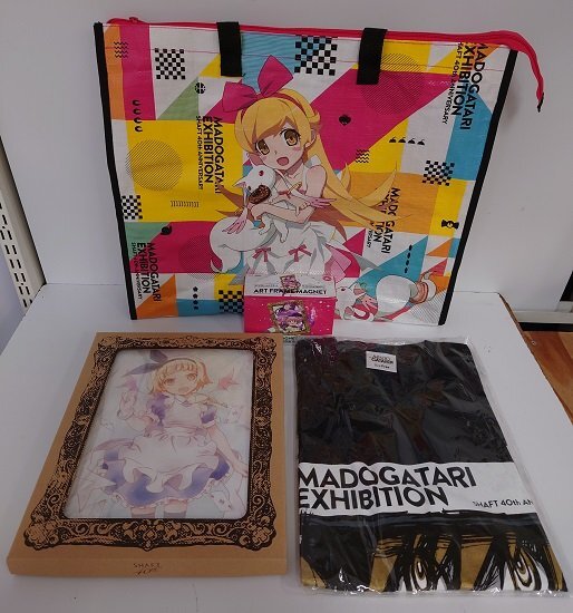 新品】物語シリーズ 憑物語 2 マウスパッド 火憐 月火 化物語 偽物語
