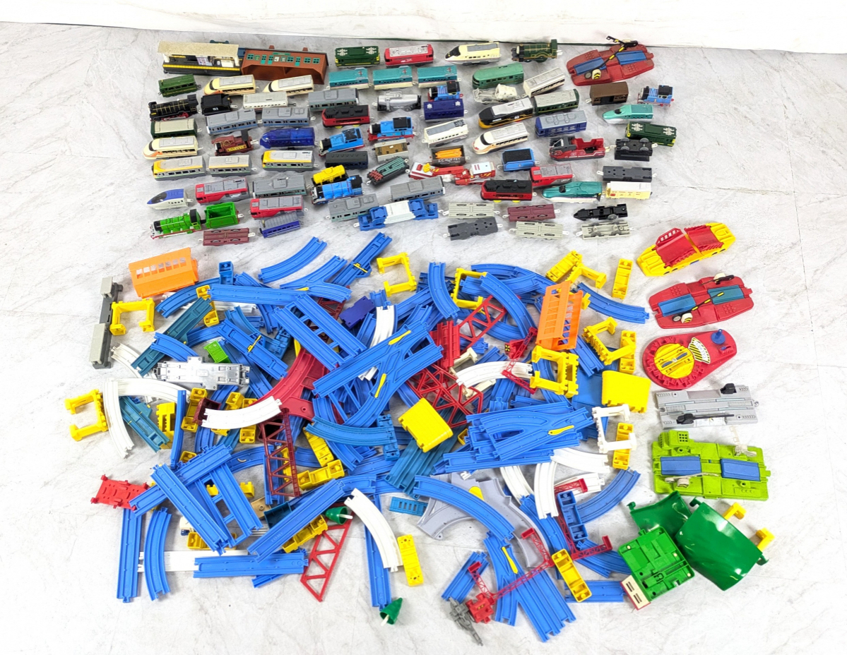 中古】プラレールカタログ トミーTOMYレトロ 古い1993おもちゃの落札