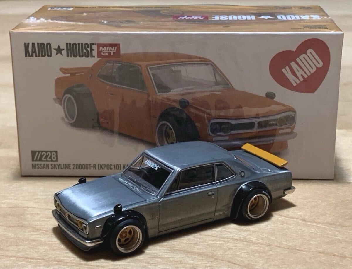 1/18 ハコスカGT-R KPGC10改 サファリブラウン（オートアート製）の