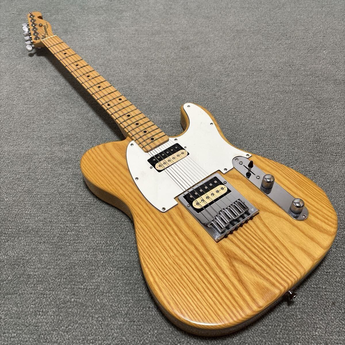 Fender Japan】TC72TS（BLK/R）Telecaster Custom アベフトシ仕様