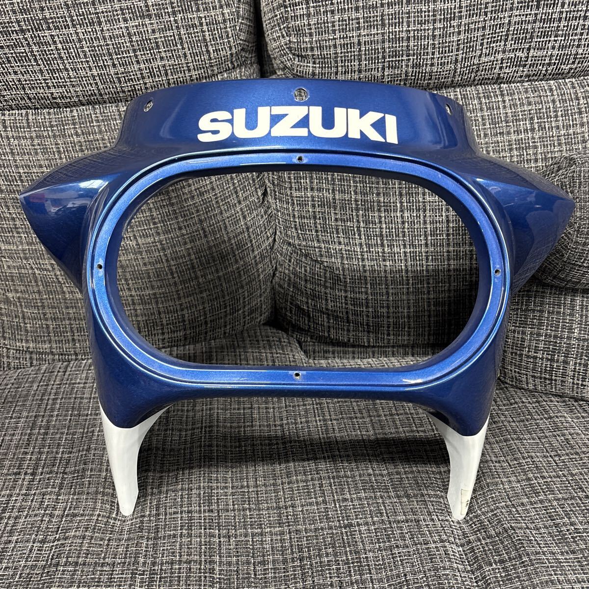 ♪GSX-R400R/GK76A 純正 アッパーカウル 塗装品 (S1029A16)の落札情報
