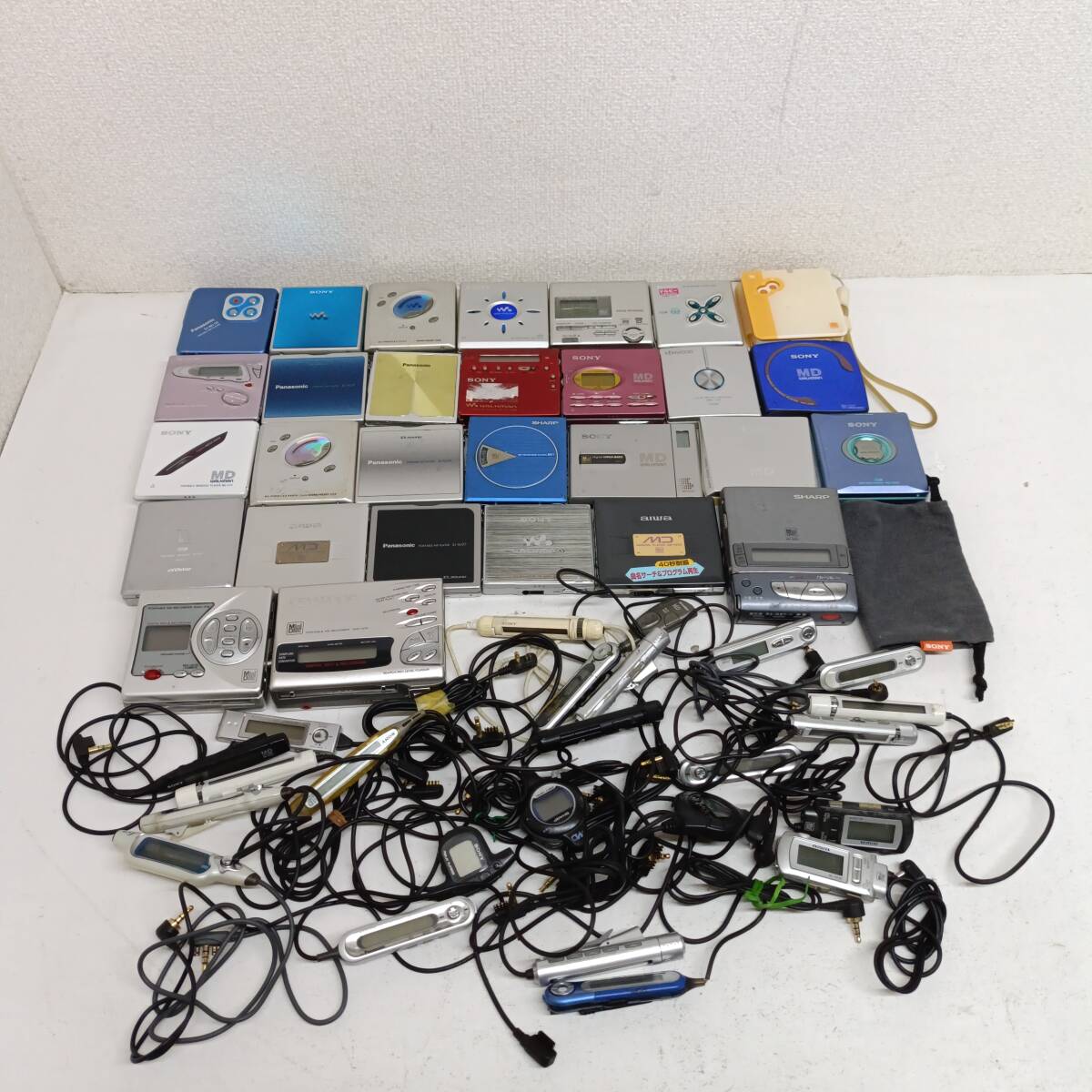 全体的に状態が悪い】☆ カセットウォークマン等 ☆ WALKMAN