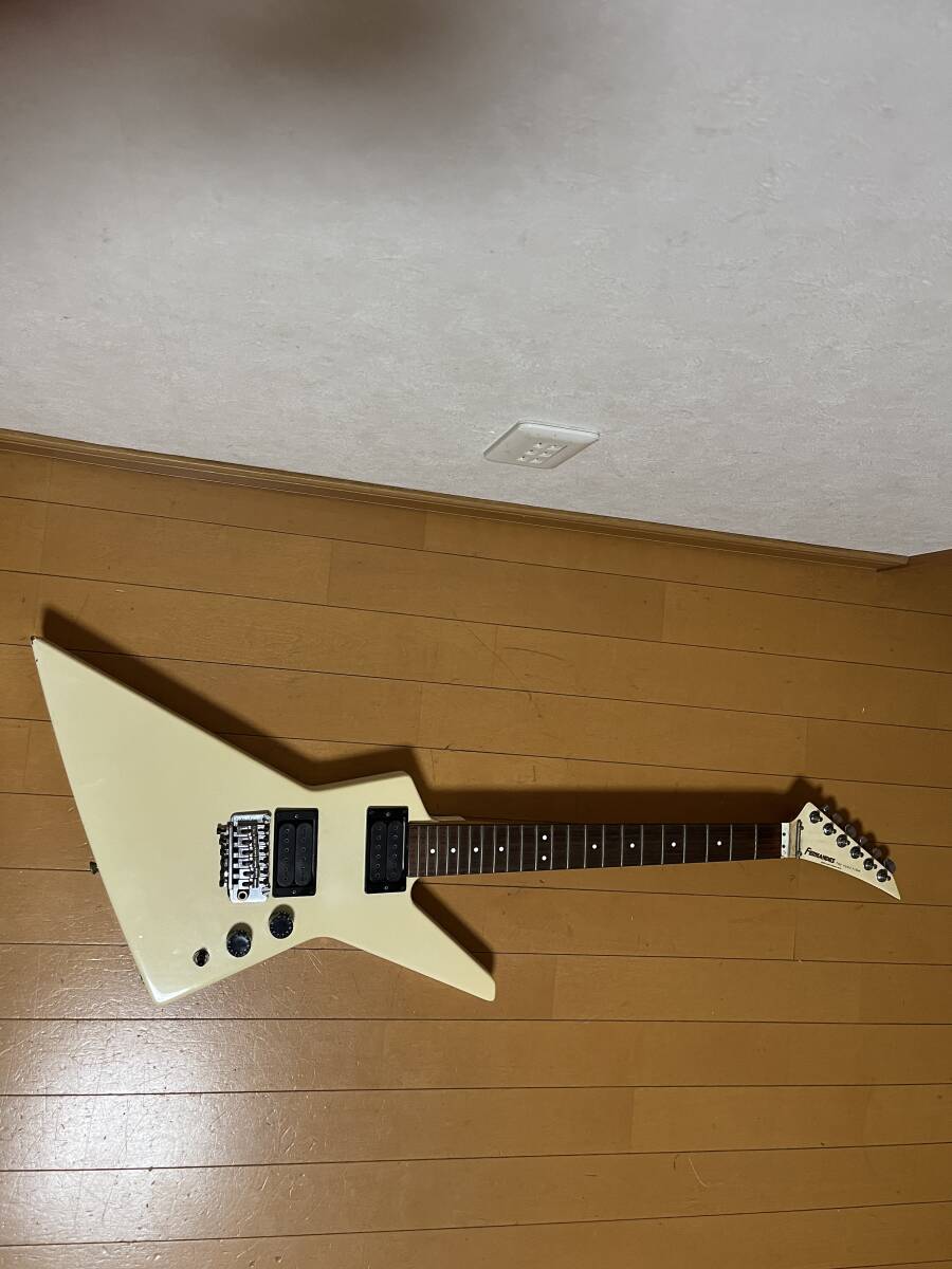 中古】【送料無料】FERNANDES フェルナンデス エクスプローラー ギター