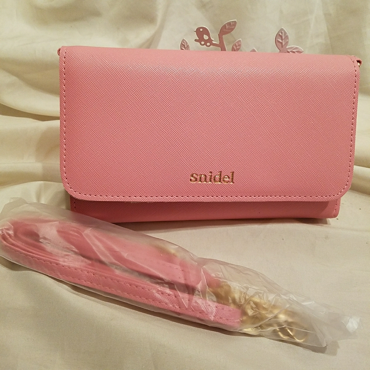 スナイデル メイクポーチ 未使用品 Sweet付録 の落札情報詳細 ヤフオク落札価格情報 オークフリー スマートフォン版