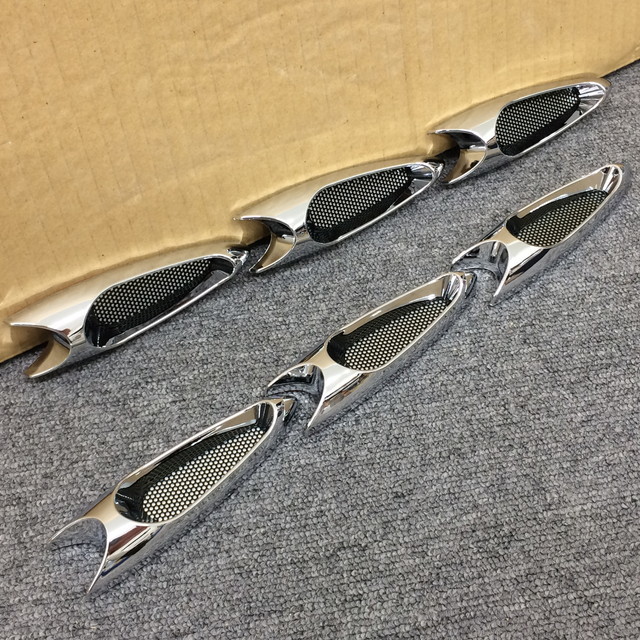 新品 送料込 マセラティ風3連ダミーダクト クロムメッキ フェンダー サイドマーカー ボンネット スポイラー 傷隠し アクセント 車 カスタム 旧車 の落札情報詳細 ヤフオク落札価格情報 オークフリー スマートフォン版