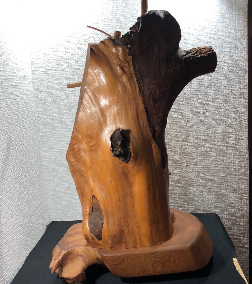 【手渡し限定】自然木のアートオブジェ　飾り　昭和レトロ　古民家　床の間 古木のオブジェ 古民家 和室 床の間 アート インテリア 切株 切り株