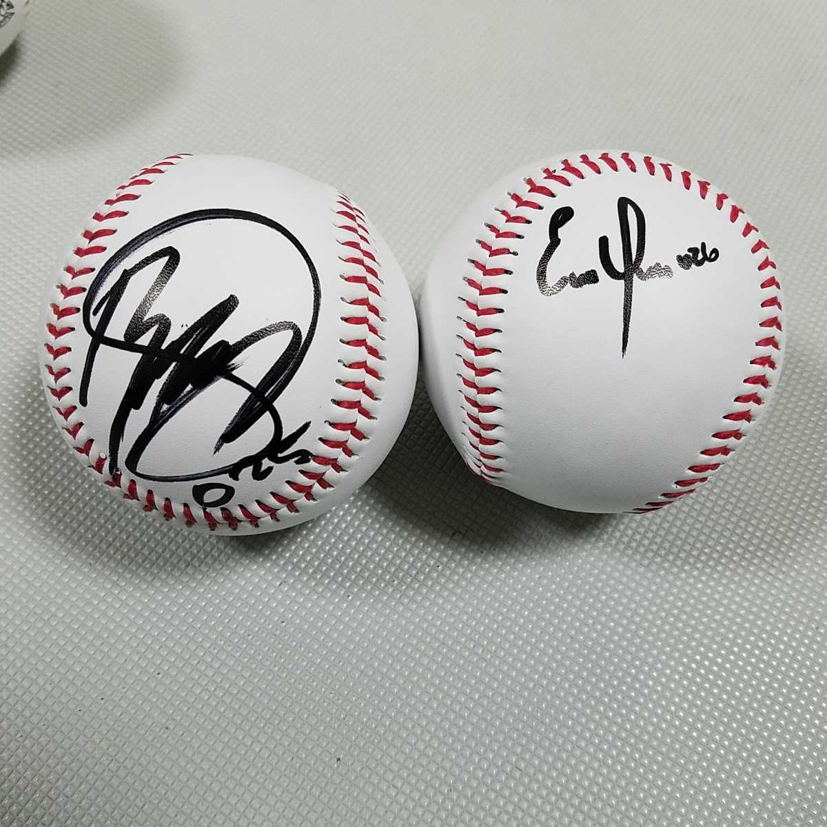 エスタミー ウレーニャ選手 直筆サイン色紙 読売ジャイアンツ エスタミー ウレーニャ選手 直筆サイン色紙 読売ジャイアンツ 読売