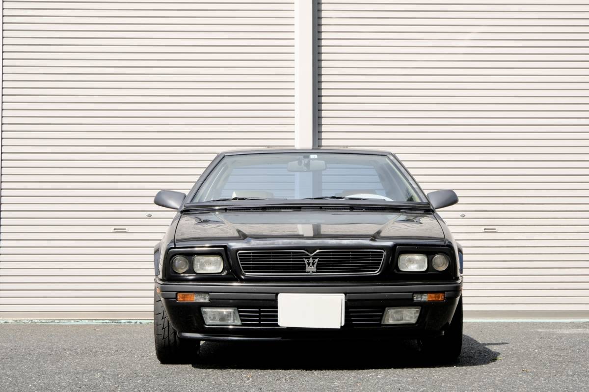 マセラティ222sr 車検令和3年7月まで かなり整備済み エンジンミッション エアコンも絶好調 4灯ライト ボンネットもあります の落札情報詳細 ヤフオク落札価格情報 オークフリー スマートフォン版