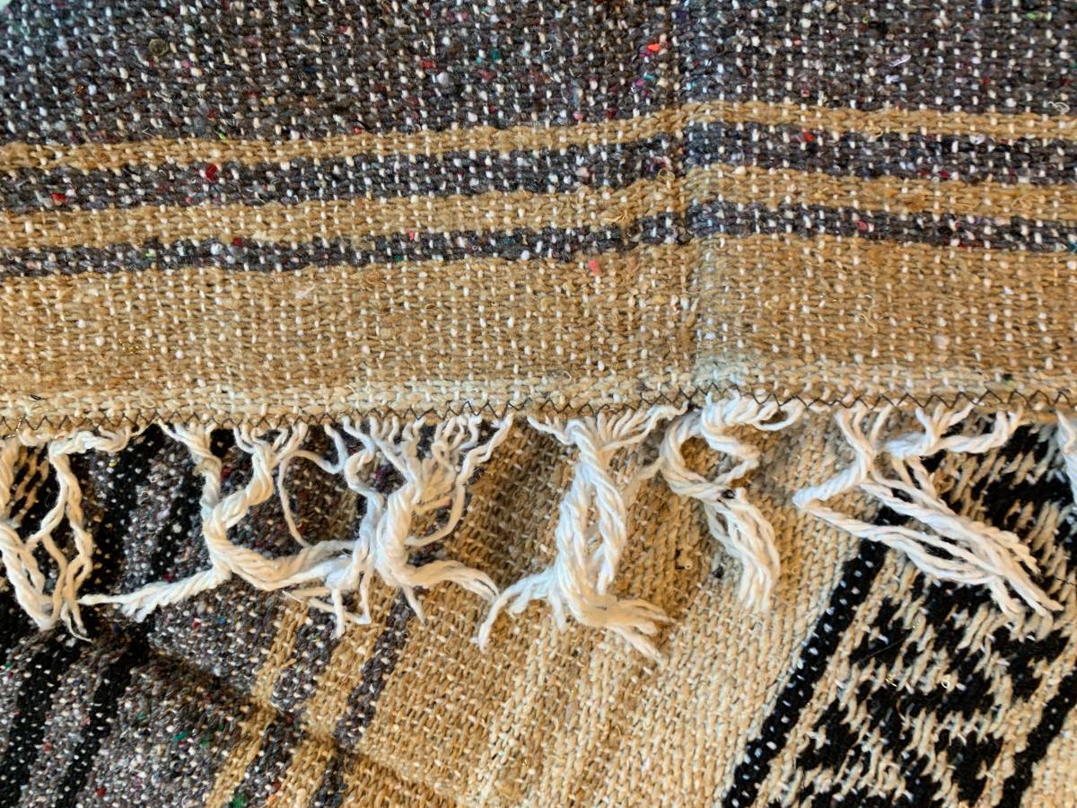 新品 メキシコ製 サラペ メキシカンラグ ブランケット ビーチラグ ネイティブ柄 ヨガ キャンプ の落札情報詳細 ヤフオク落札価格情報 オークフリー スマートフォン版