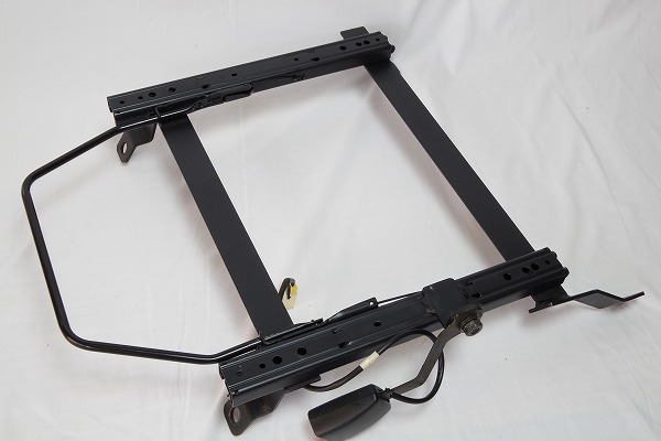 Bride ブリッド シートレール Gd Gg スバル Subaru インプレッサ レカロ Recaro レカロシート の落札情報詳細 ヤフオク落札価格情報 オークフリー スマートフォン版