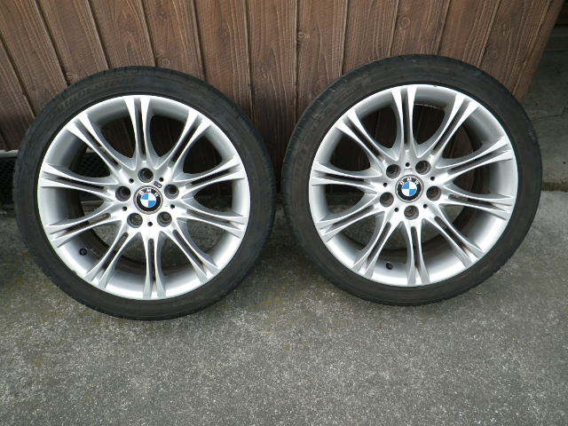 Bmw E46 318i 後期 M純正アルミ 255 35r18 後輪 ブリジストンpotenza の落札情報詳細 ヤフオク落札価格情報 オークフリー スマートフォン版