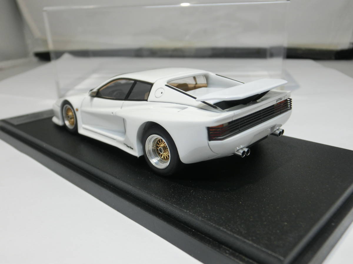 FERRARI TESTAROSSA KOENIG CABRIOLET GENEVE 1989 Blanc KIT Starter 143 Imperfection