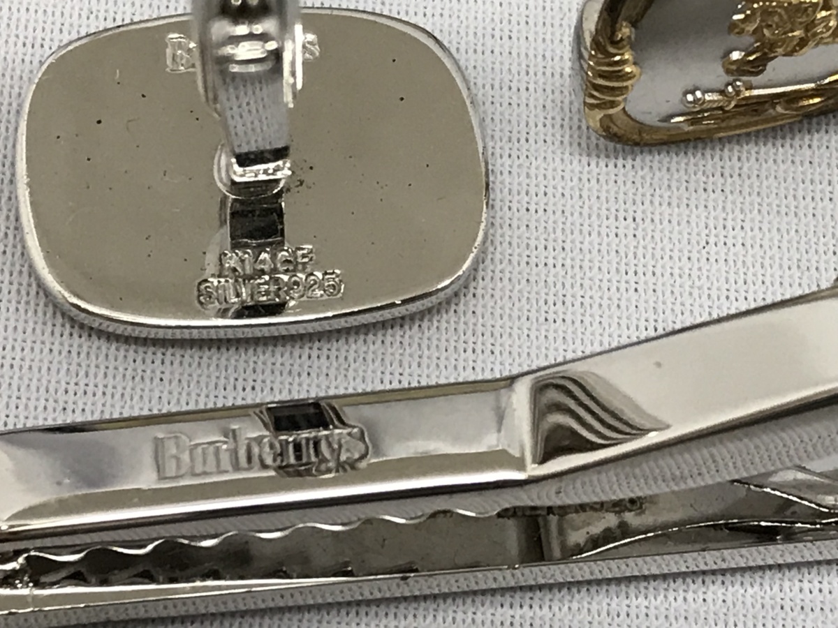 バーバリー・ネクタイピン・カフスセット・シルバー925 バーバリー・ネクタイピン・カフスセット・シルバー925 ブランド