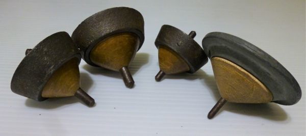 鉄ゴマ アンティーク 2個セット レトロ D1# 古い鉄ごま 当時物 レトロ