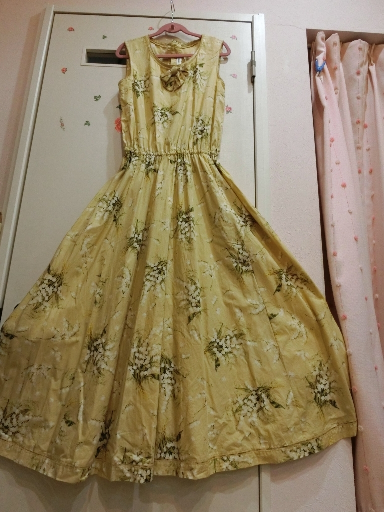 インゲボルグ 黄色系 鈴蘭 すずらん柄 ワンピース の落札情報詳細 ヤフオク落札価格情報 オークフリー スマートフォン版