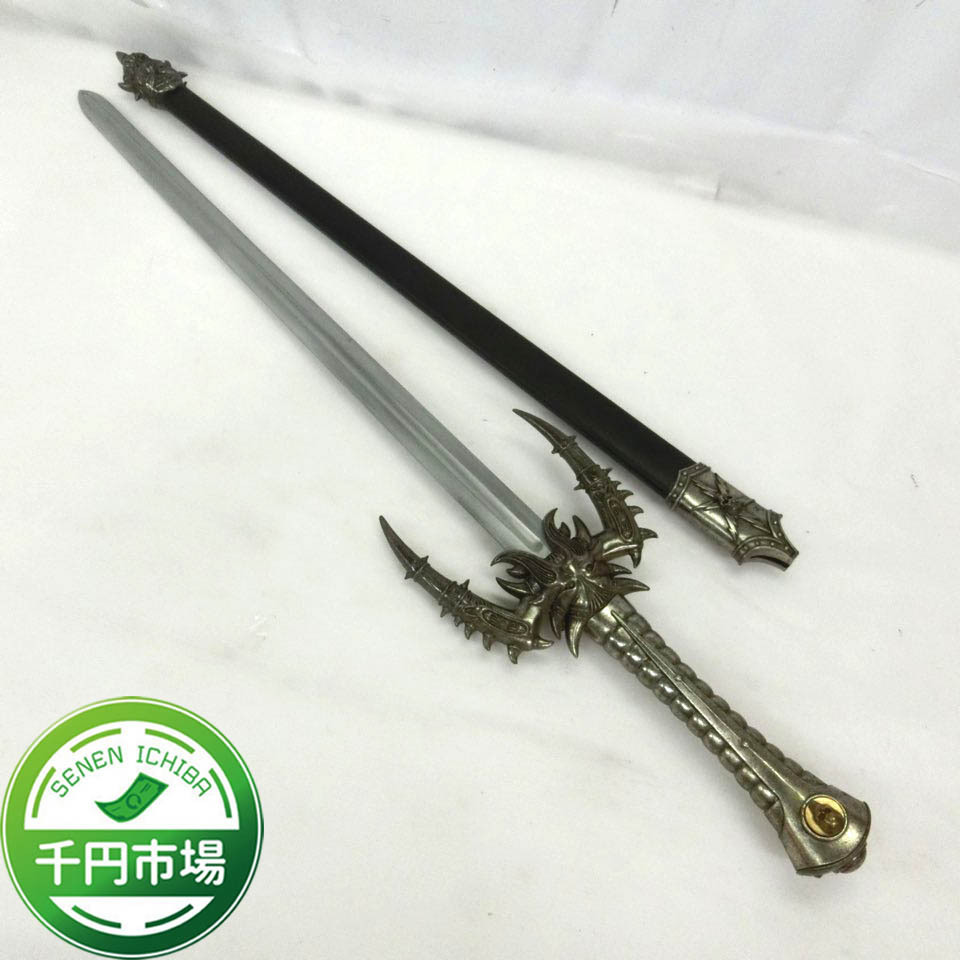 Y 中世 西洋 剣 金属製 全長122cm 重量3 7kg ブロードソード バスタードソード 悪魔 髑髏 ドクロ コスプレ 千円市場 の落札情報詳細 ヤフオク落札価格情報 オークフリー スマートフォン版