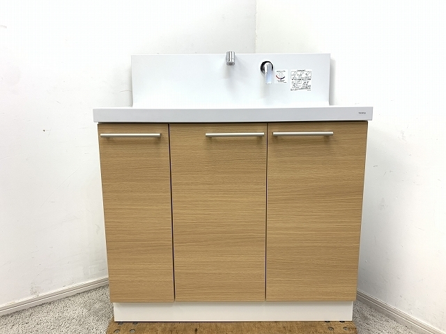 新品 展示品 Toto 洗面化粧台 900幅 ラバトリードレッサーstシリーズ ミルベージュ 洗面化粧台品番ldab090bjgen2j 化粧鏡品番lmrc090a3gac1g の落札情報詳細 ヤフオク落札価格情報 オークフリー スマートフォン版