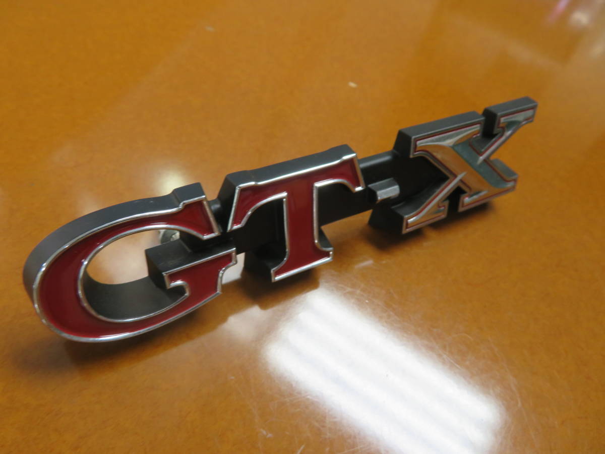 ハコスカ用エンブレム Gt X ほぼ使用していないのでキレイだと思います 箱スカ 旧車 ケンメリ の落札情報詳細 ヤフオク落札価格情報 オークフリー スマートフォン版