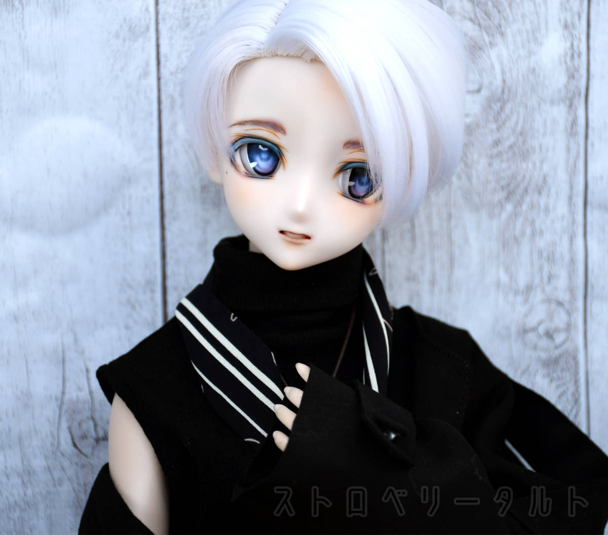 DDH-28カスタムヘッドドルフィードリームMDDレジンアイセミホワイト肌 