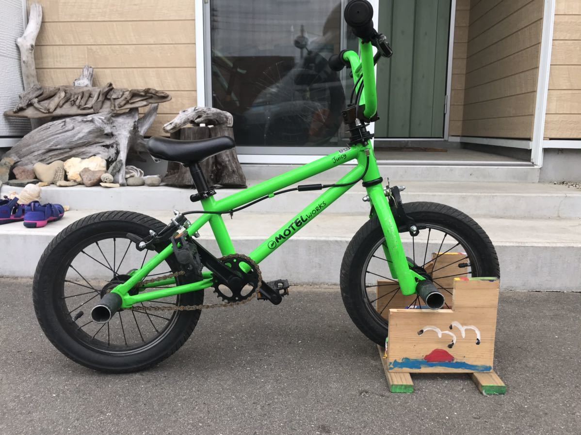 MOTELWORKS 14インチBMX JUICY（キッズBMX 14インチ MOTEL WORKS