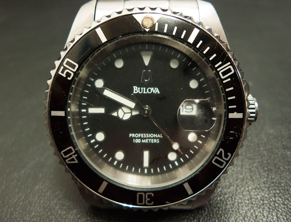 BULOVA ブローバ 93181 クォーツ ダイバー 腕時計 電池切れの落札情報