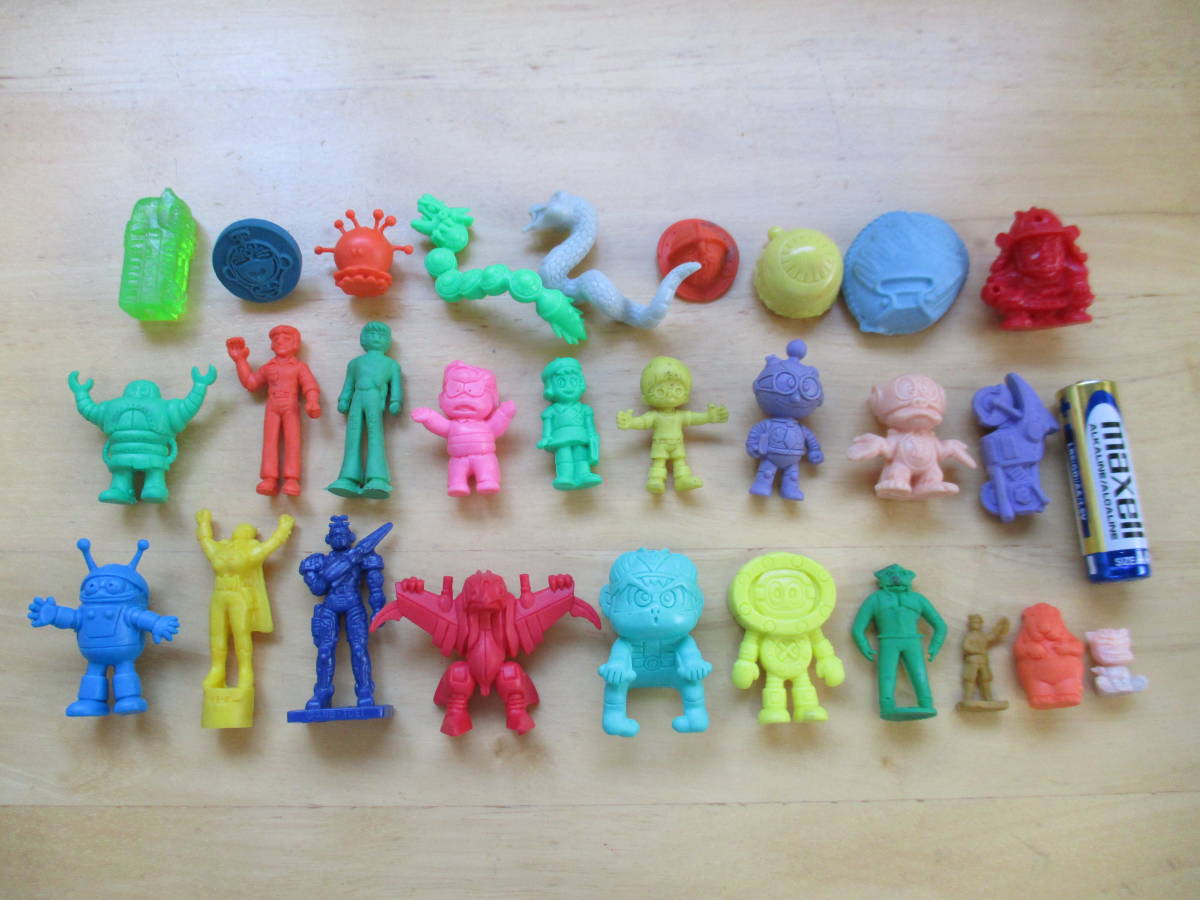 希少 当時物 マイナー 消しゴム 人形 28個セット バッテンロボ丸 バットガール ノリダー 不明キャラ 昭和 レトロ フィギュア の落札情報詳細 ヤフオク落札価格情報 オークフリー スマートフォン版