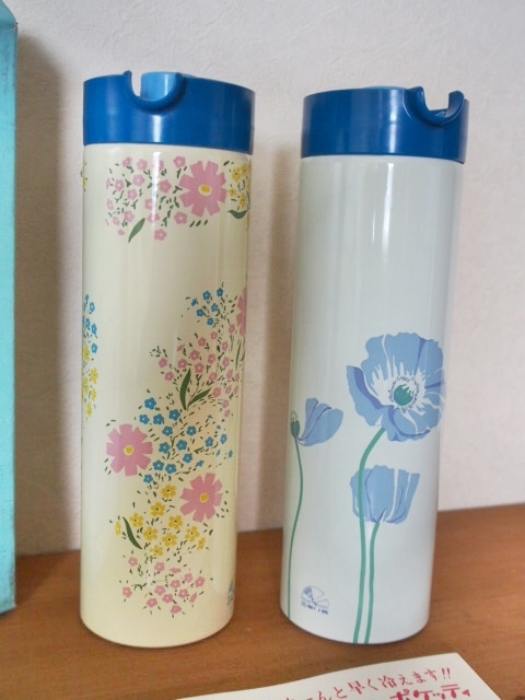 新品 昭和レトロポップ 花柄 麦茶ポット 冷蔵庫用 2本セット ニギリ矢ポケッティ アルミ 未使用 の落札情報詳細 ヤフオク落札価格情報 オークフリー スマートフォン版 新品 昭和レトロポップ 花柄 麦茶ポット 冷蔵庫用 2本セット ニギリ矢ポケッティ アルミ 未使用 の落札情報詳細 ヤフオク落札価格情報 オークフリー スマートフォン版