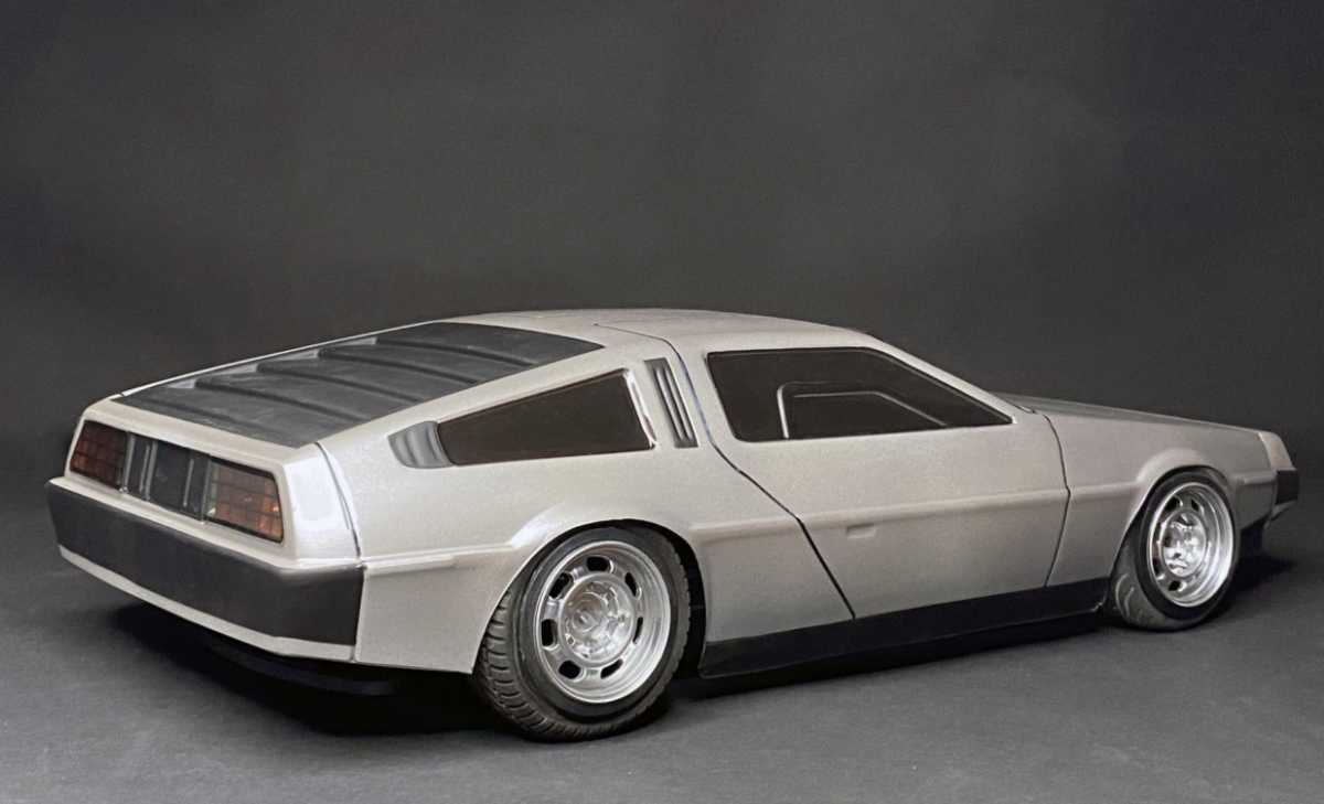 ジ*ボ様 1/10 DMC デロリアン　ボディセット　ラジコン 1/10 RC ボディ デロリアン DMC-12未塗装 新品 ラジコン 希少