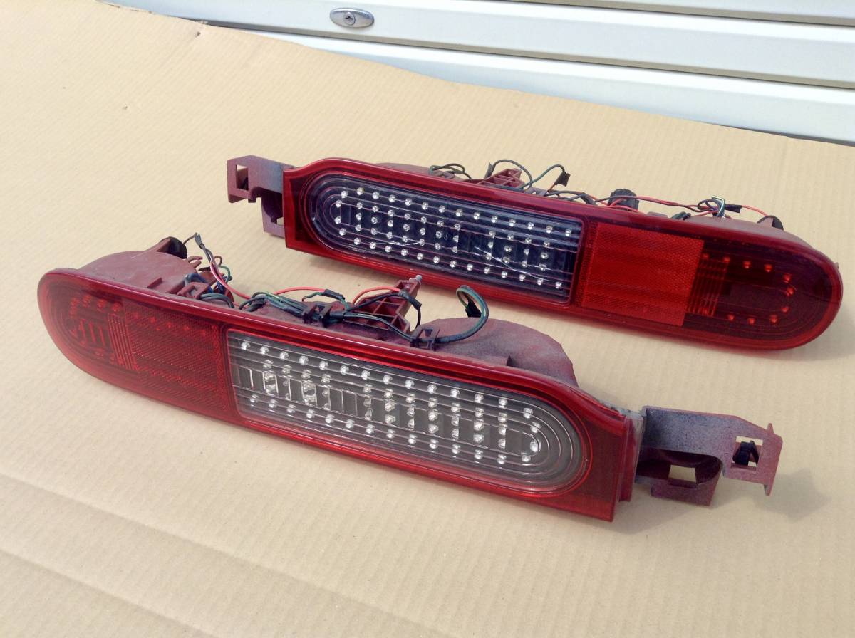 ☆日産キューブ・Z12・ワンオフ品・リア・LEDテールランプ・中古品・1