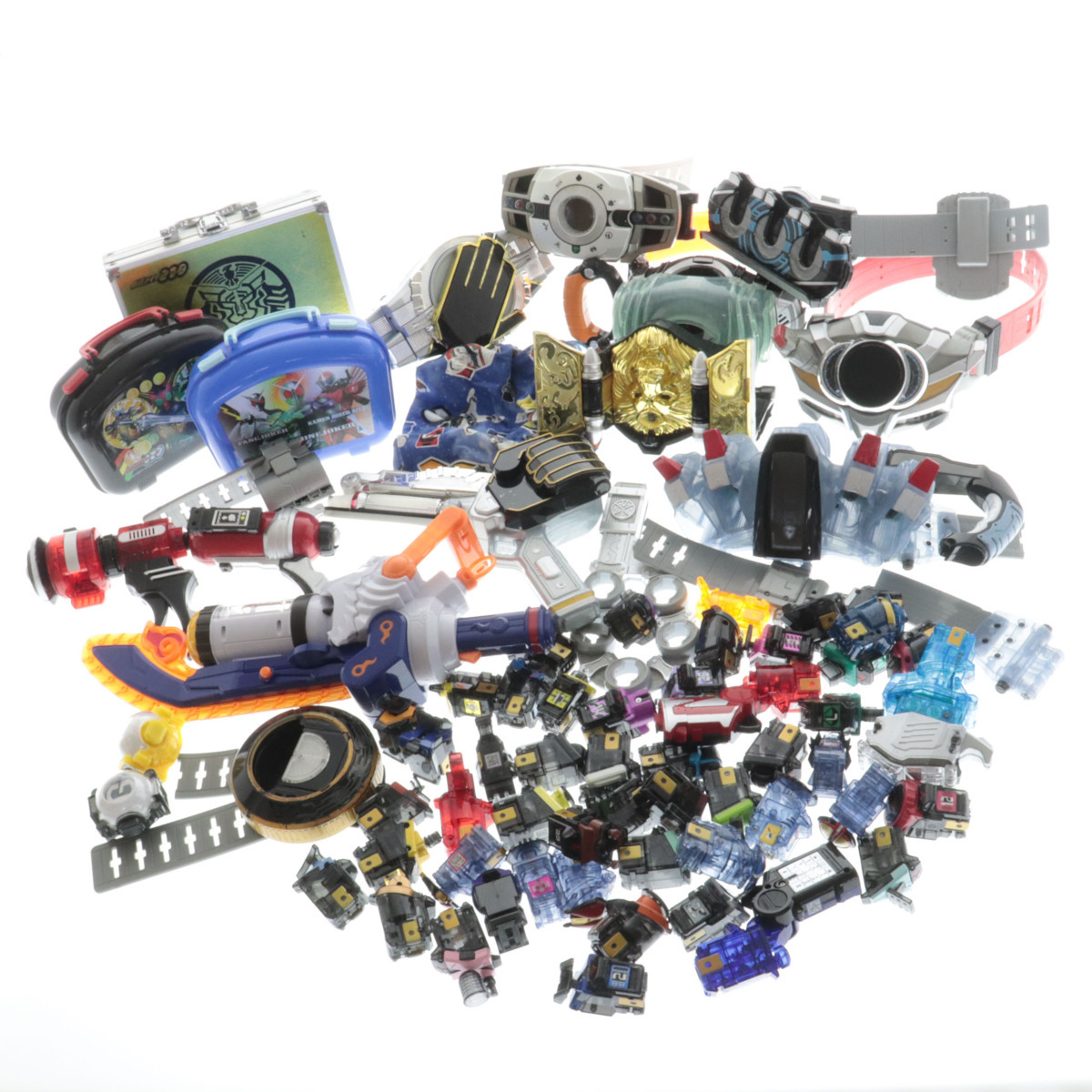 名古屋支店 仮面ライダー オーズ おもちゃ ベルト 他 ヒーロー 大量セット まとめ売り 中古 の落札情報詳細 ヤフオク落札価格情報 オークフリー スマートフォン版