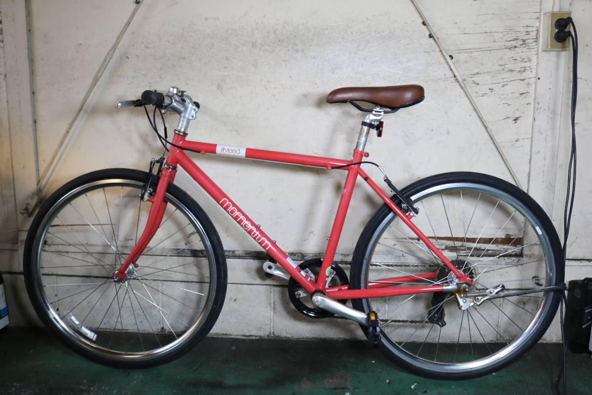GIANT-MOMENTUM iNEED 700C 7速 520mmクロスバイク 人気良品！GIANT-MOMENTUM iNEED S-1 700C アルミ シマノ7速