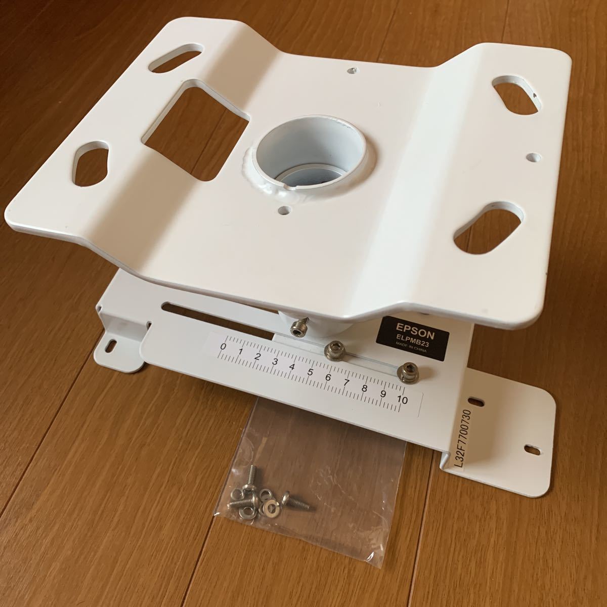 CEILING MOUNT/天吊り金具 ELPMB23 エプソン ELPMB23 天吊金具 目安