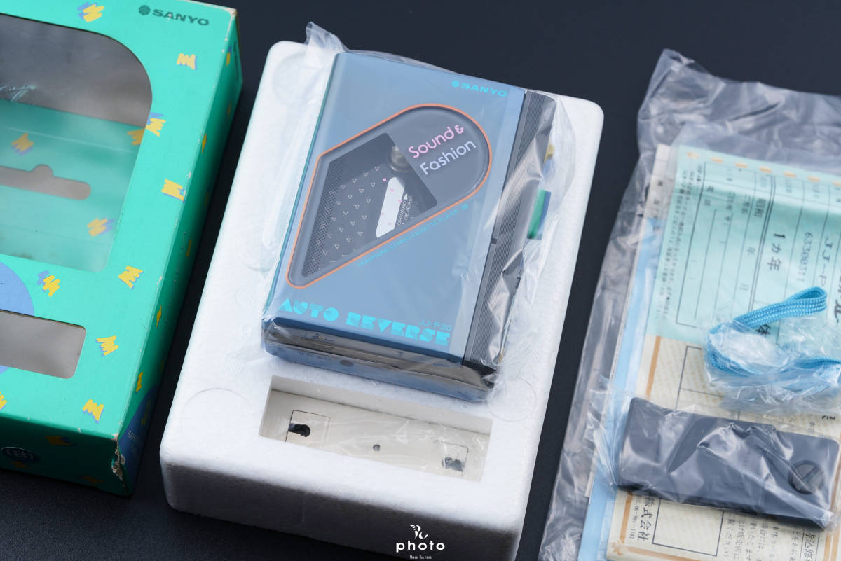 新品】☆新品・動作〇☆ SANYO サンヨー ポータブルカセットプレーヤー