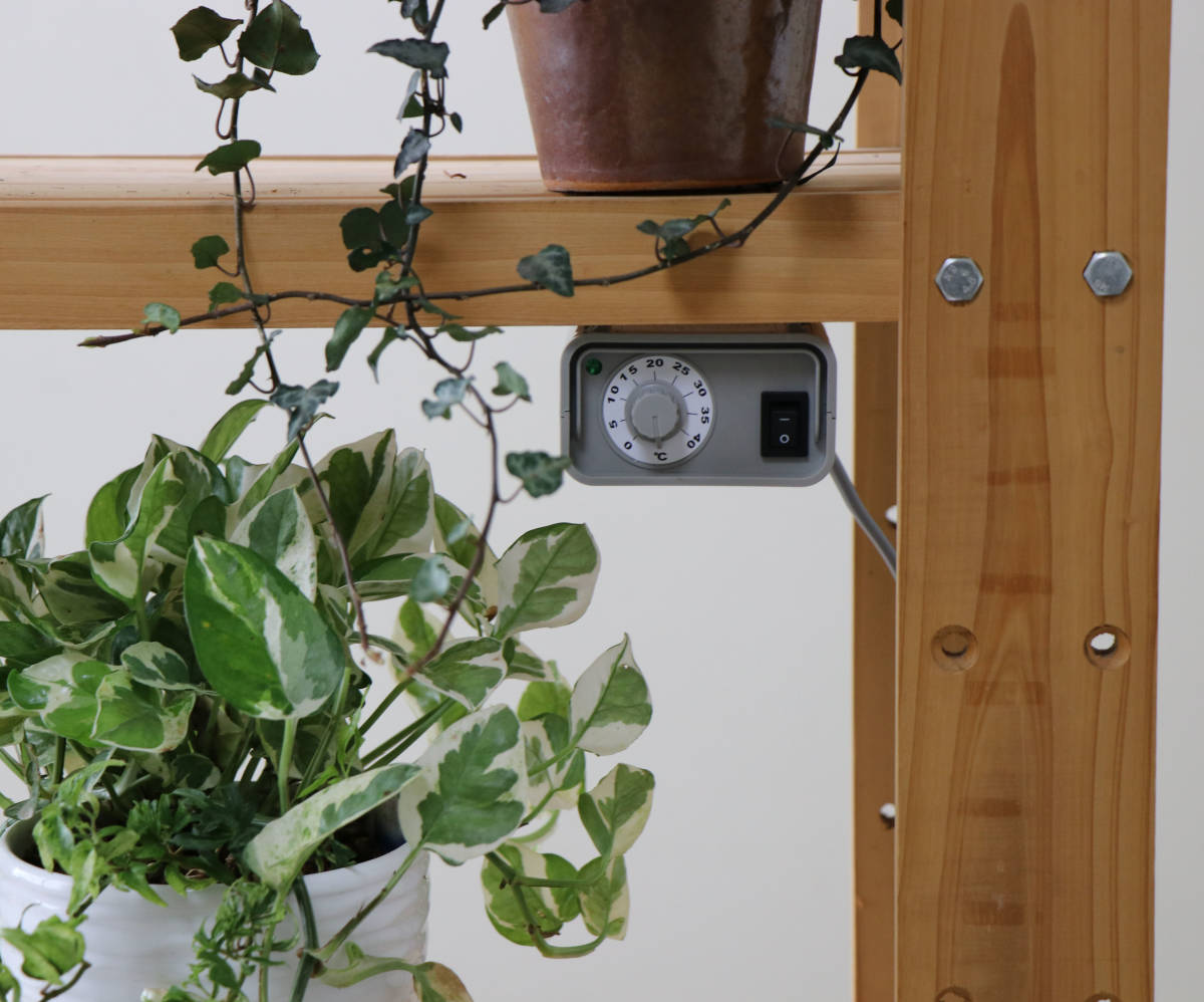 新品 送料無料 家庭温室用ウイングヒーター W 1500 サーモスタット 加湿器付き 海野製作所 園芸 温室 温室ヒーター 観葉植物 越冬 1 の落札情報詳細 ヤフオク落札価格情報 オークフリー スマートフォン版