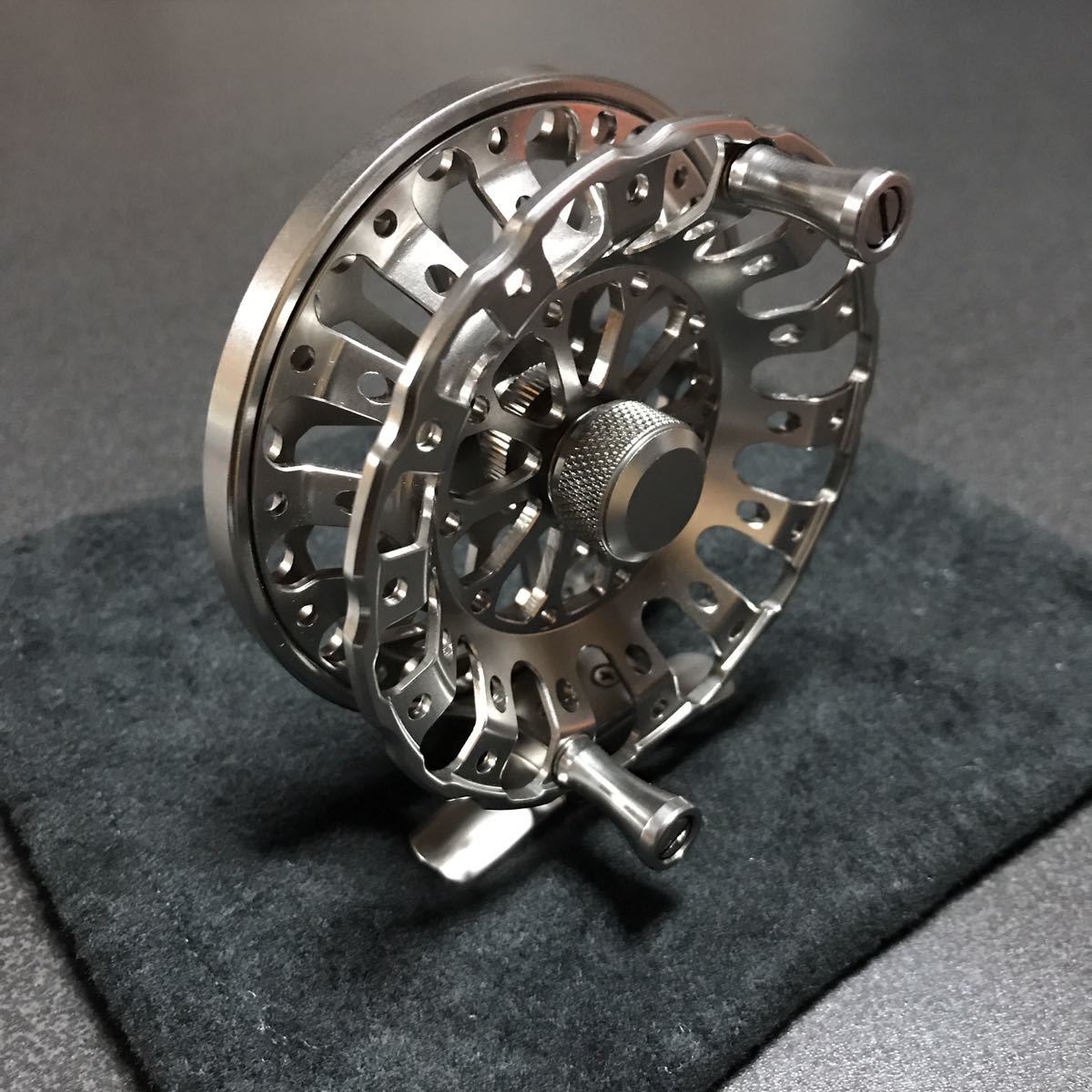 新品 1円 スタート ケミカルチューン済み 超回転 ヘチリール Vスプール ヘチ 落し込み 落とし込み 前打ち 筏 カセ 黒鯛 チヌ の落札情報詳細 ヤフオク落札価格情報 オークフリー スマートフォン版