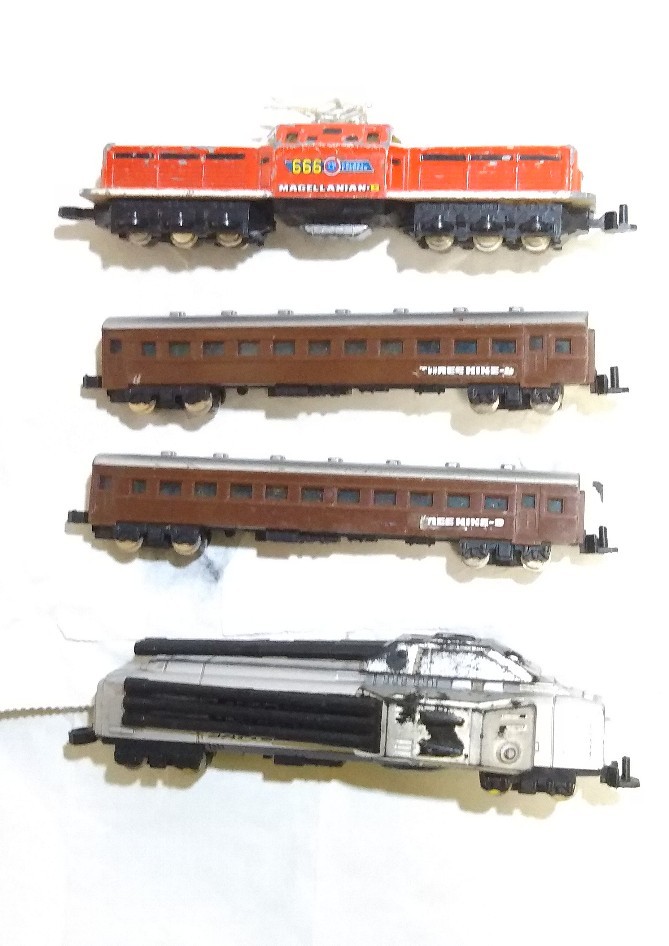 ポピースタートレイン銀河鉄道999NO.666マゼラニアン6号初期版新品未開封超レア物 Amazon.co.jp: 銀河鉄道999 スタートレイン NO.666マゼラニアン6号 1