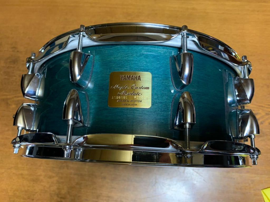 希少 ねじれ YAMAHA Maple Custom Absolute ASD0105 