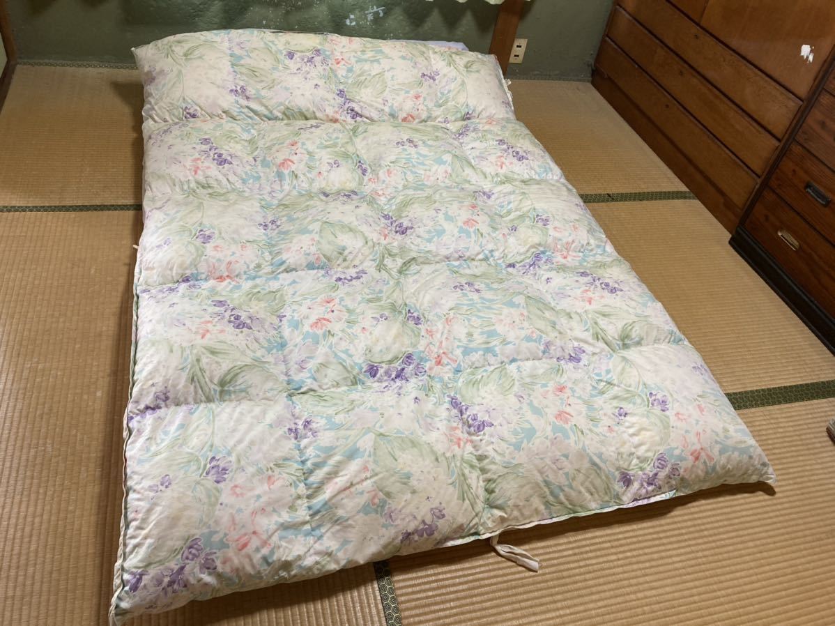 ☆羽毛布団☆２枚☆FLEUREVE☆シングル ☆羽毛布団☆2枚☆FLEUREVE☆シングル ☆羽毛布団☆2枚