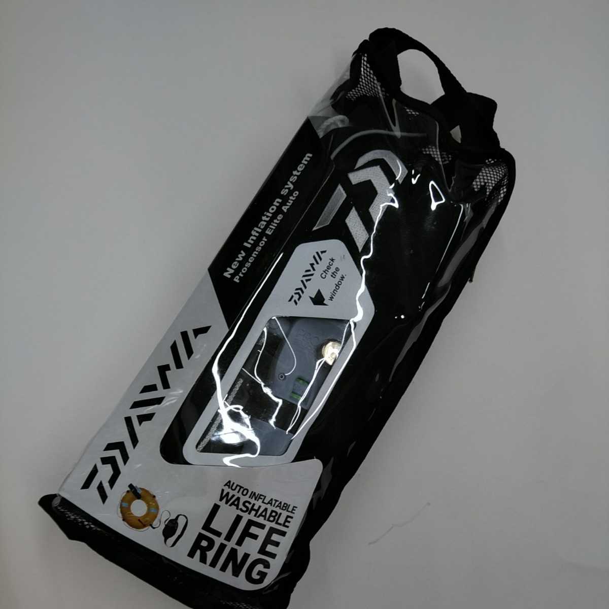 新品 新品 ダイワ Df 2307 ウォッシャブルライフリング ポーチタイプ手動 自動膨張式 ブラック 救命浮輪 定価円 の落札情報詳細 ヤフオク落札価格情報 オークフリー スマートフォン版