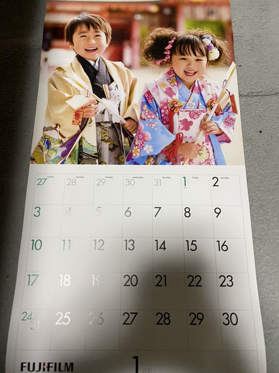 送料込み 非売品 21 壁掛けカレンダー 夢いっぱい 世界の子供たち Fujifilm フジフィルム の落札情報詳細 ヤフオク落札価格情報 オークフリー スマートフォン版
