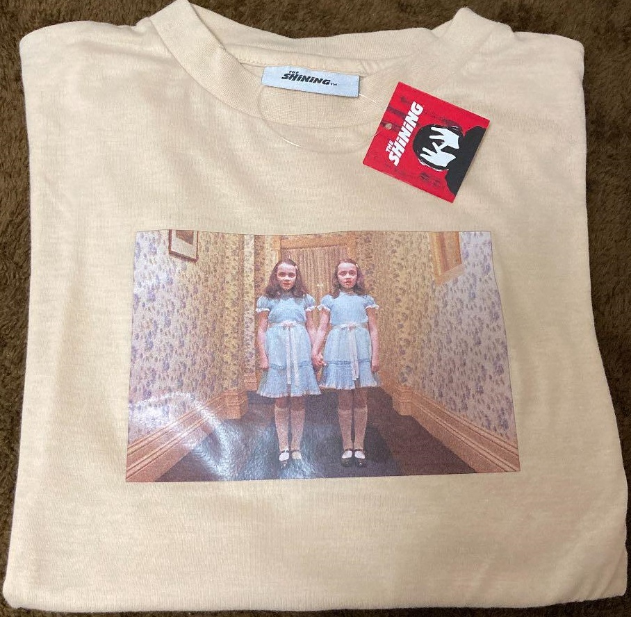 新品 新品 シャイニング Tシャツ サンキューマート ベージュ の落札情報詳細 ヤフオク落札価格情報 オークフリー スマートフォン版