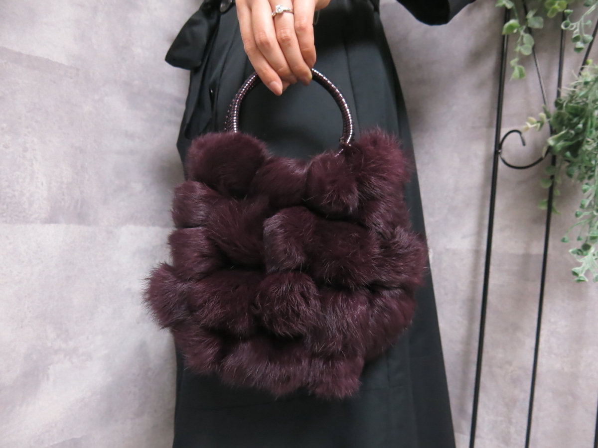 アンテプリマ　未使用　ファー　限定バッグ アンテプリマ 未使用 ファー 限定バッグ